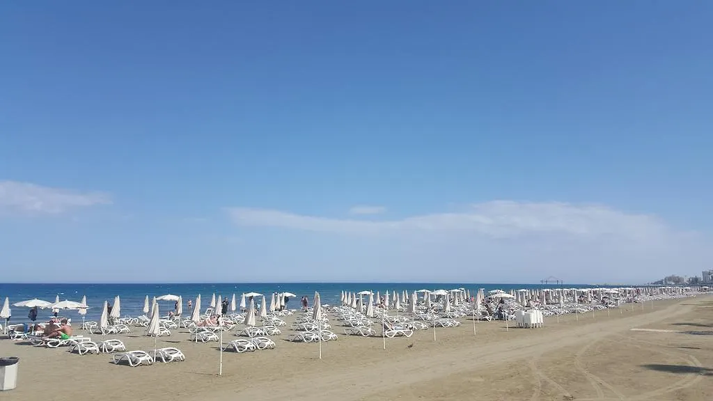 Apartment Alex Residence Larnaca